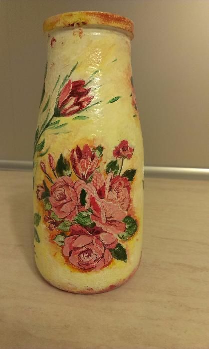 стъклени вази ръчно рисувани