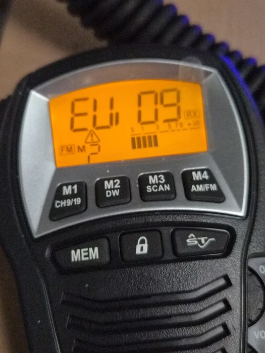 Stație CB Cobra 75 ST AM/FM + antenă PNI inox 66 cm – NOUĂ