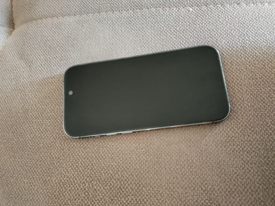 iPhone 14 pro 256 Mb
