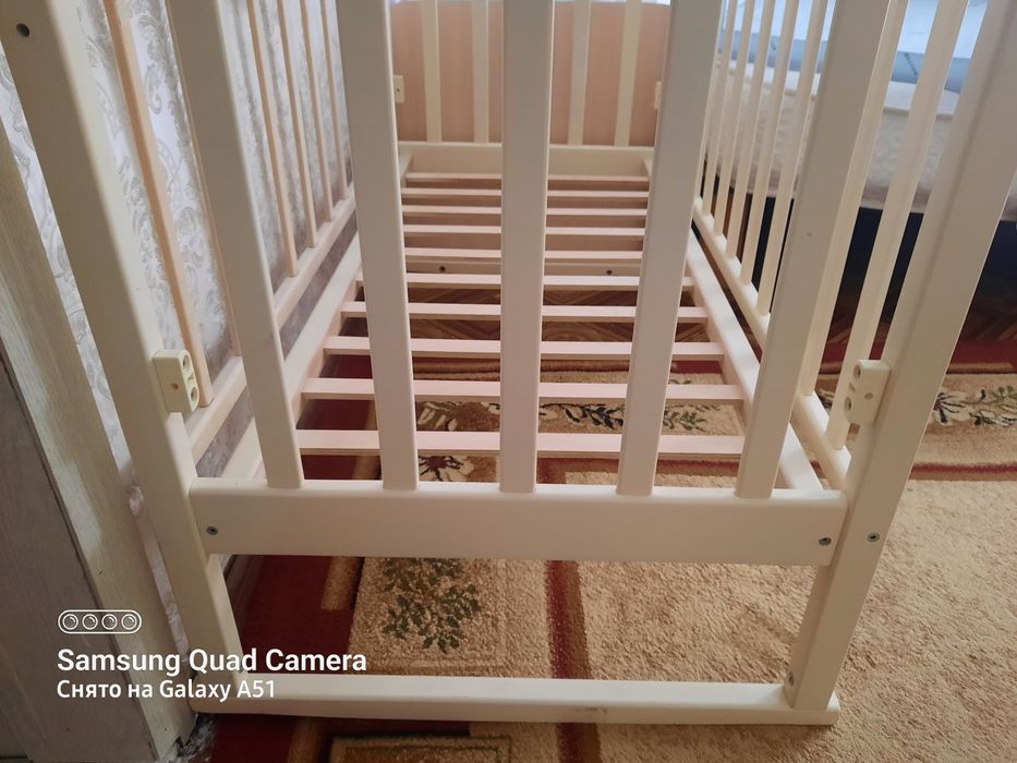 Манеж                 .