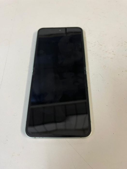 Продаю Samsung flip 6 ..