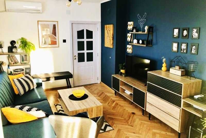 Дава се под наем Двустаен апартамент в София, Банишора - 75 кв.м за 500 € - Снимка #1