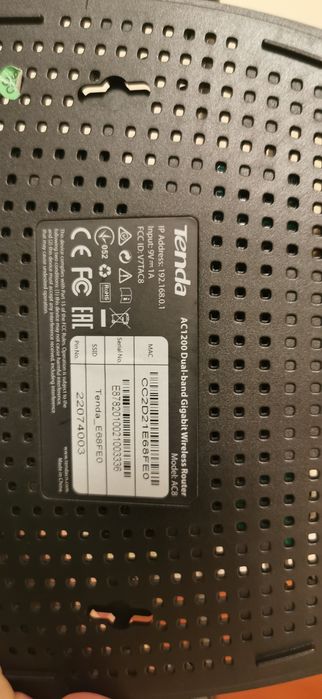 Router Tenda Gigabit AC8