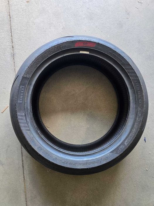 Anvelope moto de vanzare