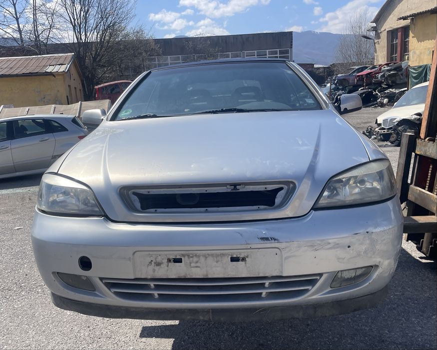 Opel astra 1.8 cabrio bertone на части
