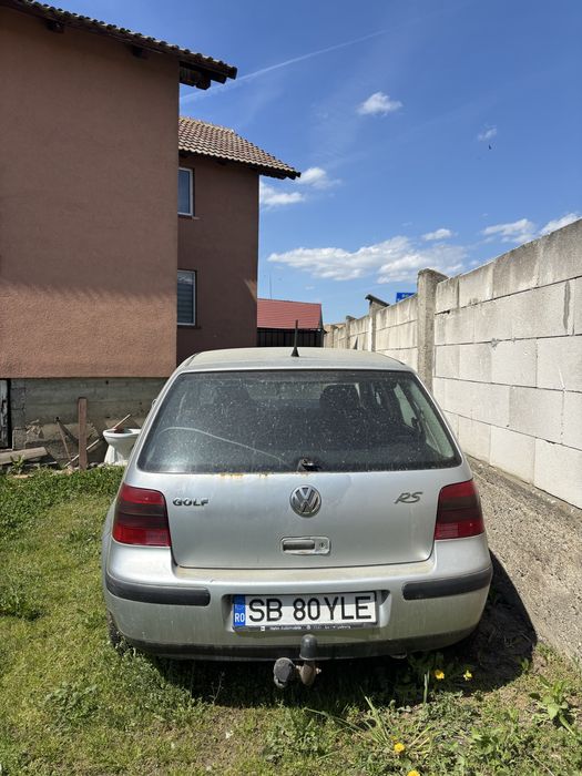 Vand golf 4 1.4 benzina