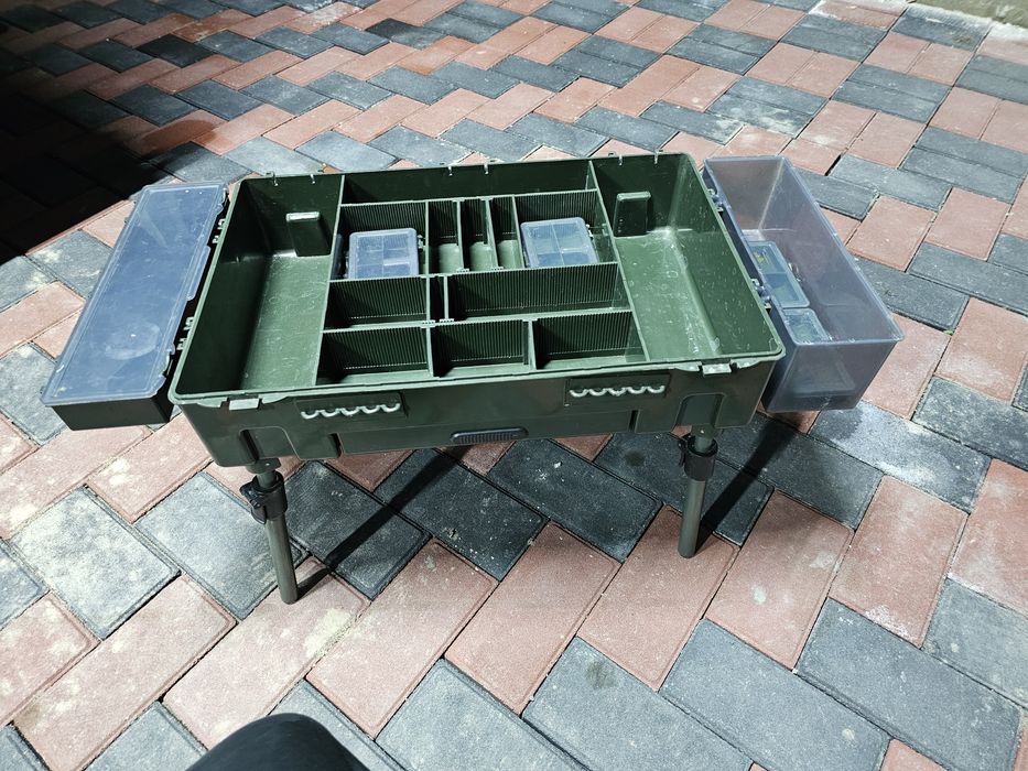 Монтажный столик