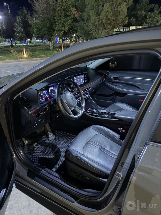 Hyundai Sonata 5