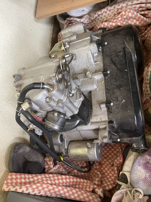 Vand atv nou neasamblat 300cc