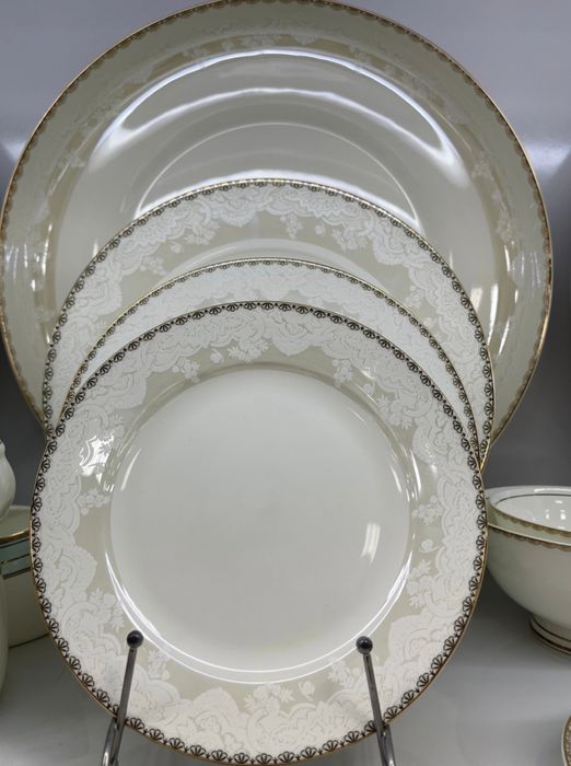 Набор посуды фарфор 102 предмета