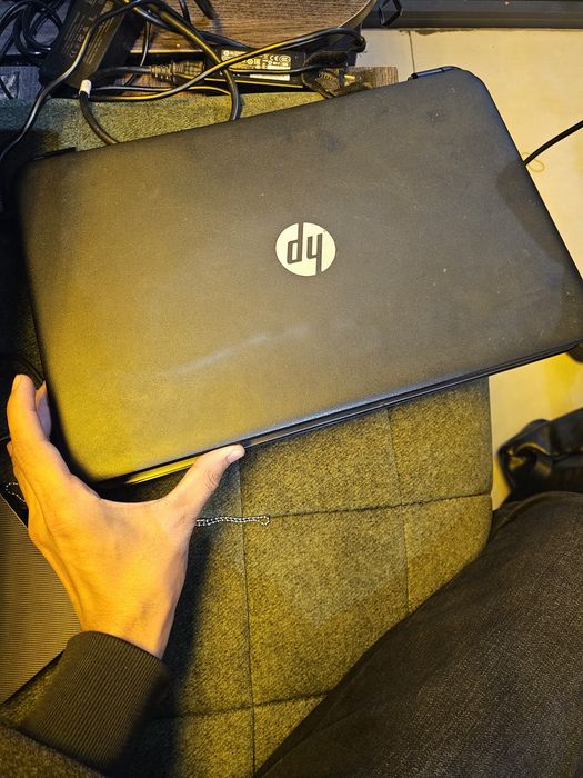 Hp komyuter Sotiladi Tez pul zarur