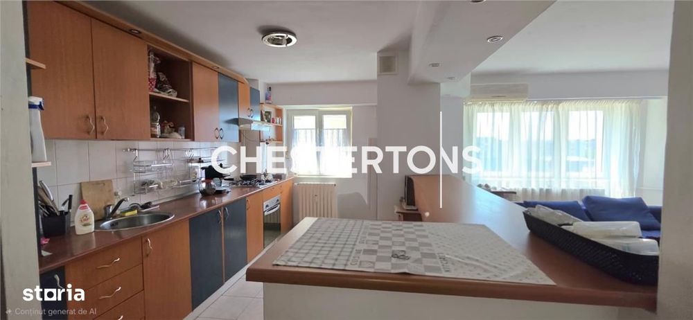 Pret redus! Vanzare urgenta apartament cu 3 camere bloc din anul 2000