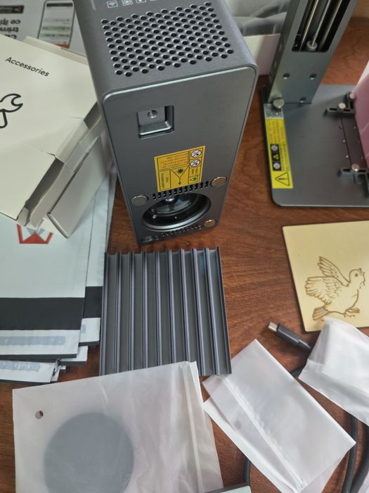 Gravură laser portabilă Longer Nano Pro, viteză de gravare 5000 mm/s