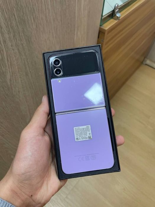 Samsung galaxy z flip 4 5G 8/256gb 2sim+esim