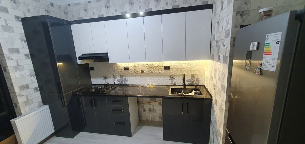 Кухонную мебель изготавливаем на заказ в течение семи рабочих дней.