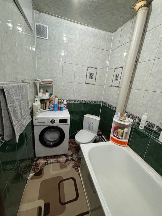 Продам 3 ком кв в 20 мкр