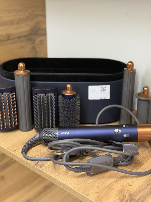 Фен стайлер Dyson
