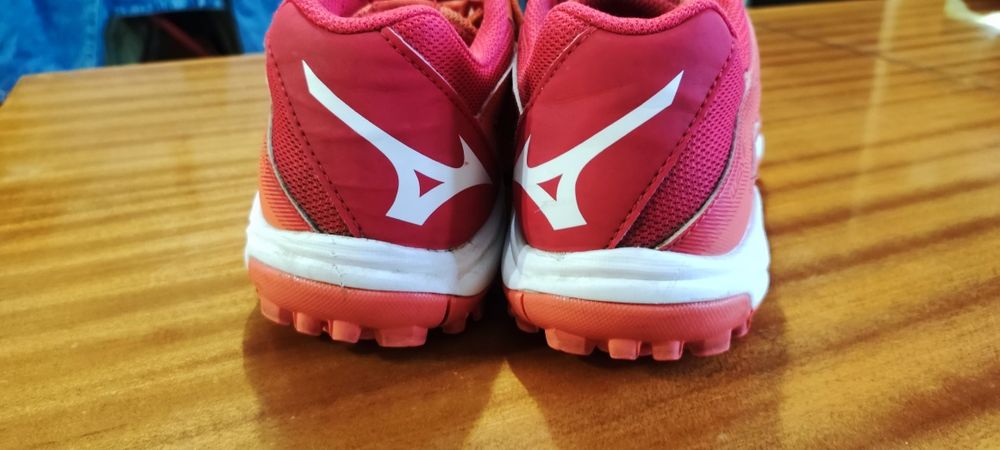 Дамски спортни Mizuno wave lynx 38.5