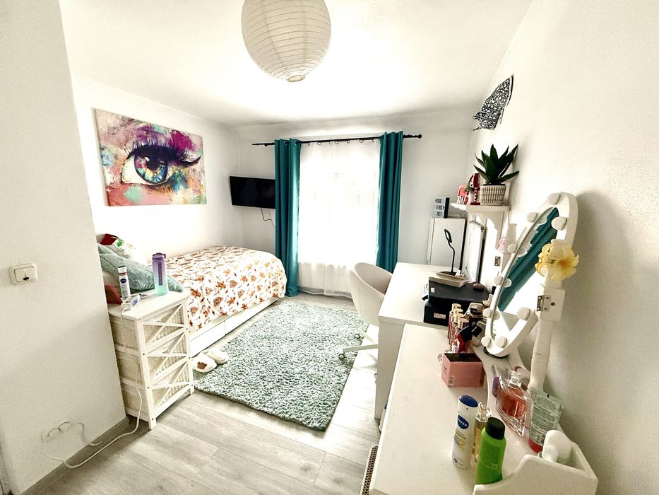 Casă de vânzare in Lazaret