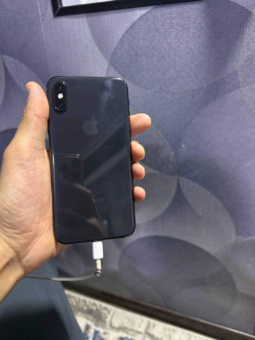 iPhone XS LLA 64Gb