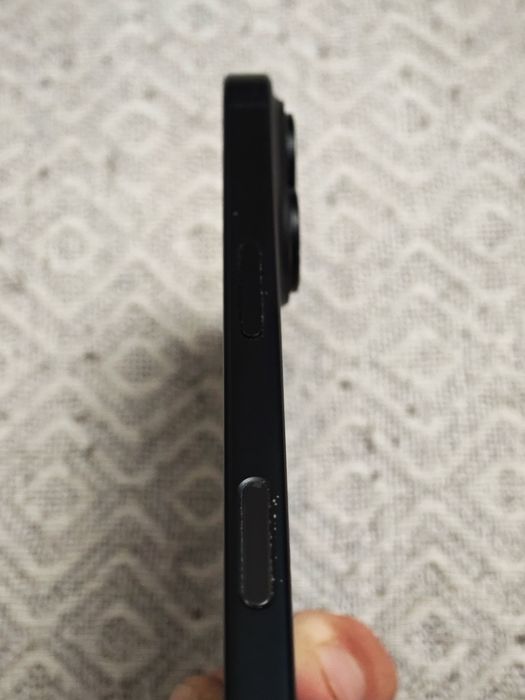 Iphone 16 256gb в отличном состоянии