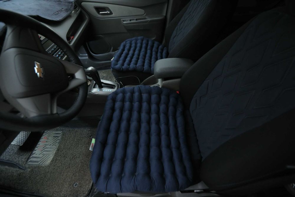 Guruch qobig'idan ortopedik yostiq P-1, katta va kichik o'lchamda