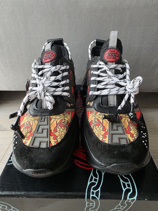 Chain Reaction - negru cu model - 42