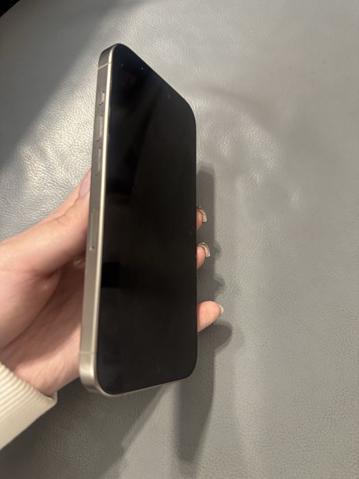 Iphone 15 pro титан