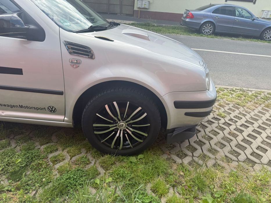 VOLKSWAGEN Golf 2000 — imagine 2