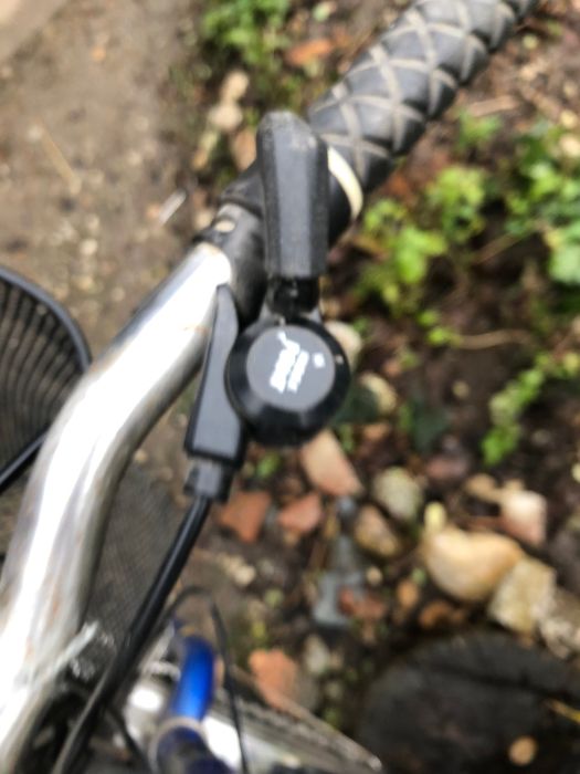 Bicicleta dama marca First Bike
