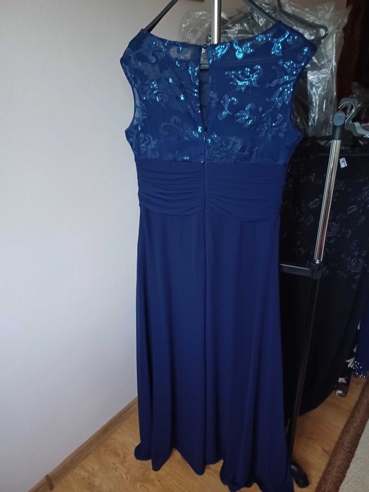 Rochiță nuntă fără maneci,stil bărcuța