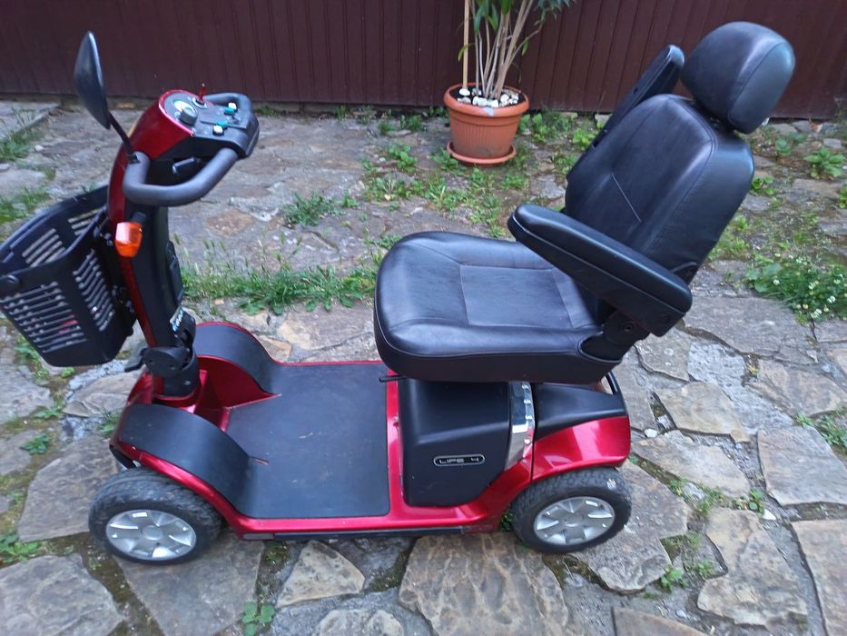 Cărucior electric