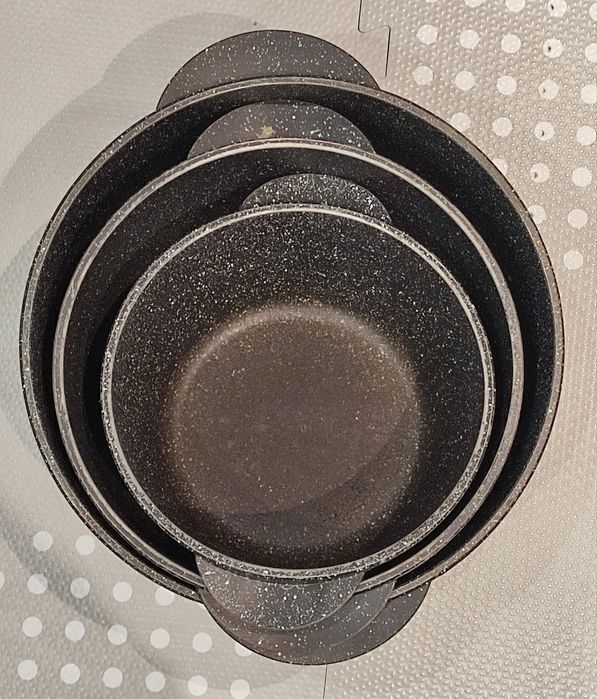 Каменни тенджери