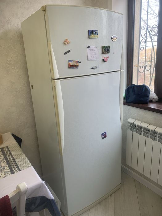 Холодильник сотилади. Vestel (Туркия) б/у