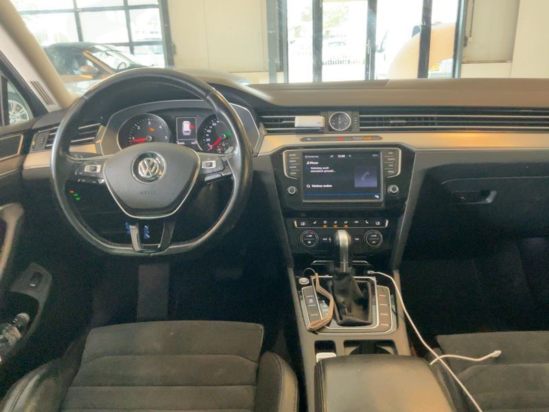 Volkswagen Passat 1.6 TDI Carat BlueMotion Tech 2016