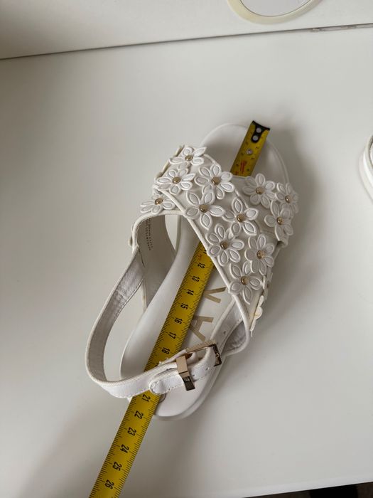 Ted Baker детски сандали 34