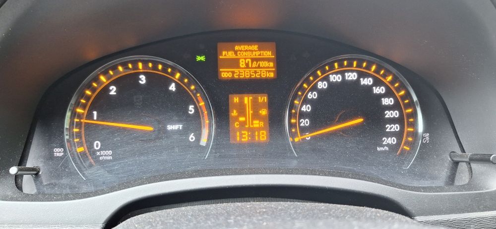 Toyota Avensis 2.0D4D 126кс
Март 2011