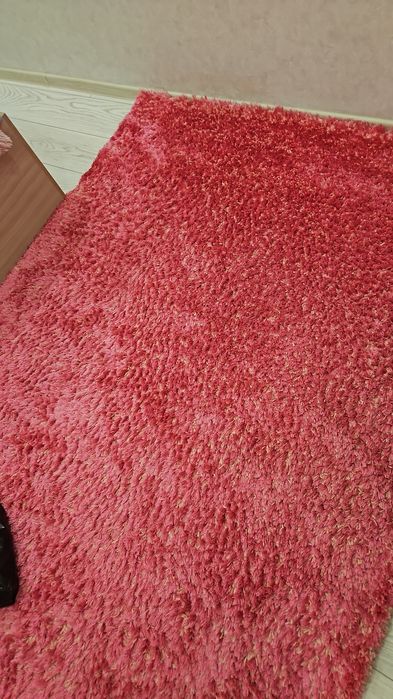 Продаю ковёр травка