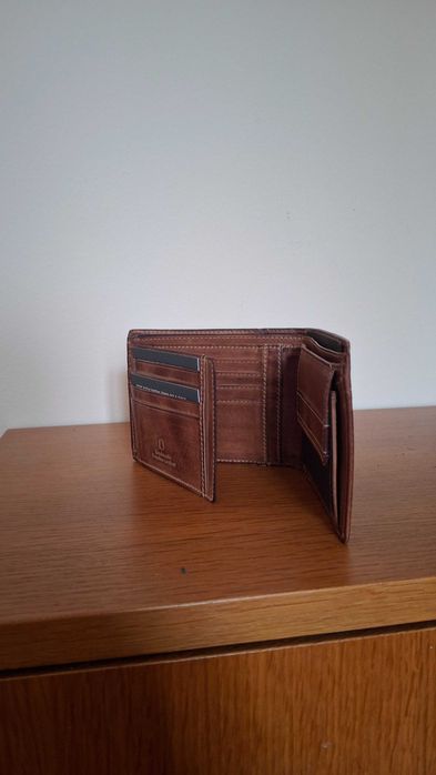 Мъжки портфейл Camel Active Melbourne, кафяв