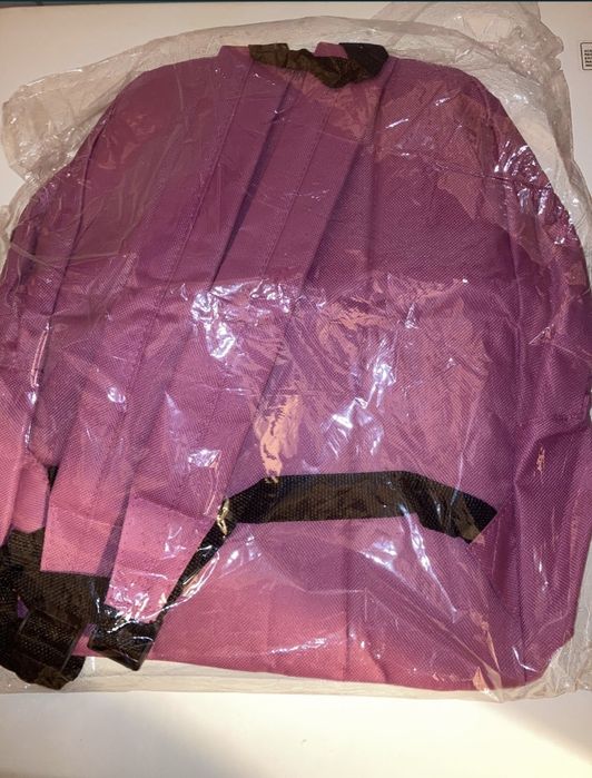 Rucsac roz marca Avon