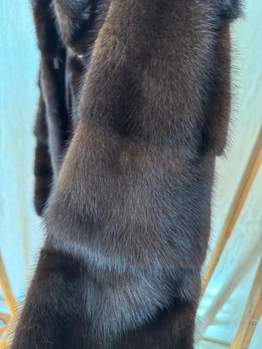 Норковая шуба в хорошем состоянии