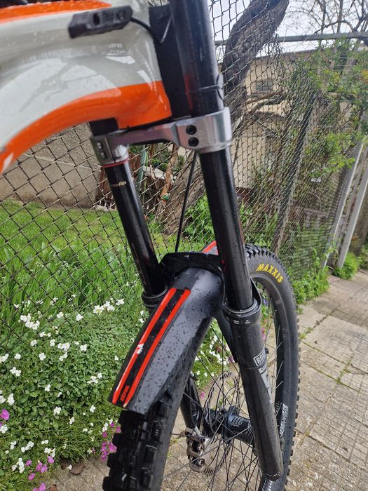 Commencal Supreme V4.3 29" L