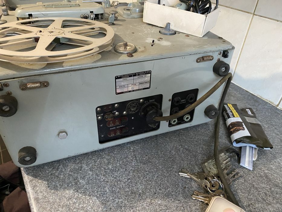 Magnetofon ferrograph