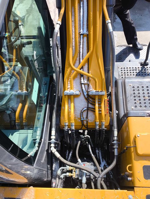 Экскаватор колесный  XCMG  XE150WD     0,6 ташкент