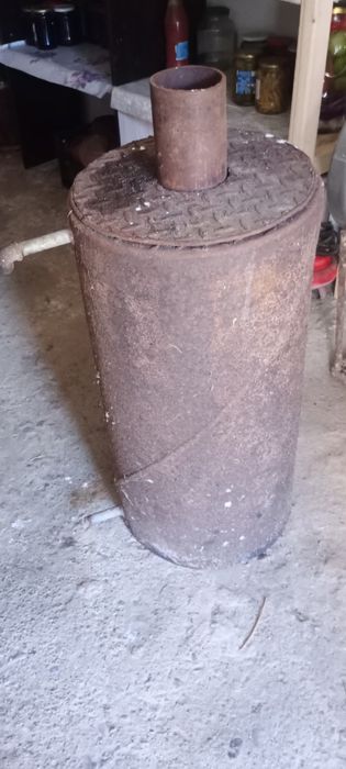 Vand Boiler din Fier Grosime 1 cm.