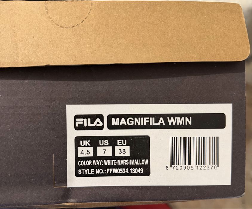 Маратонки Fila Magnifila