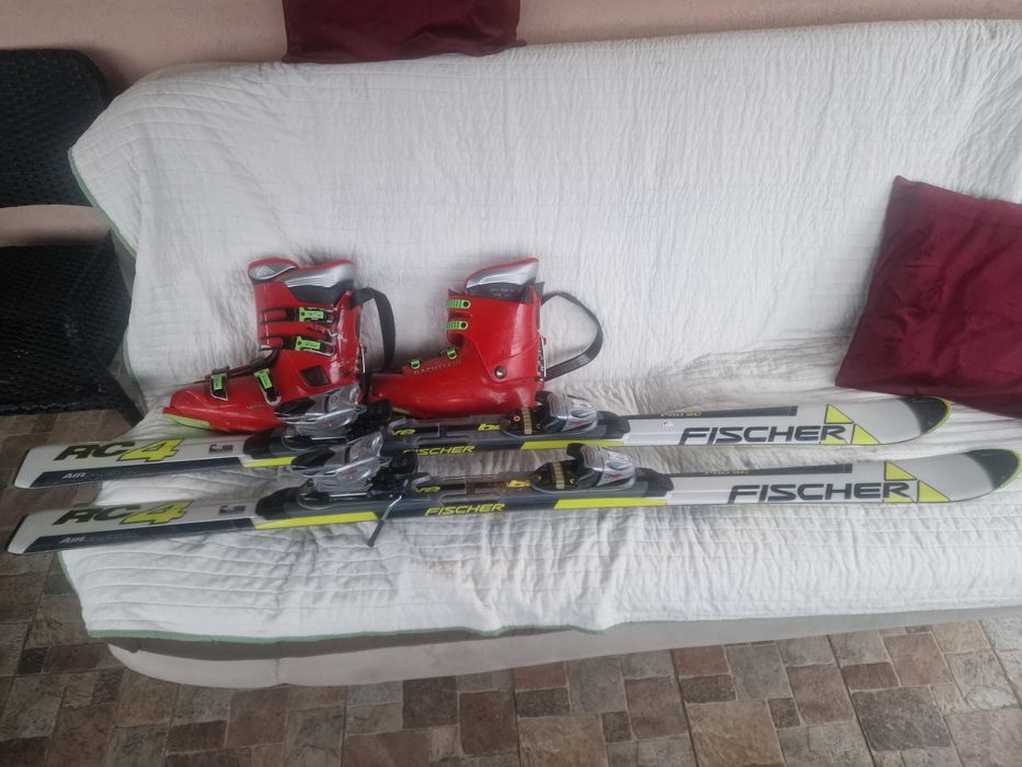 Schiuri Fischer air carbon 166cm clapari marimea 44,bețe