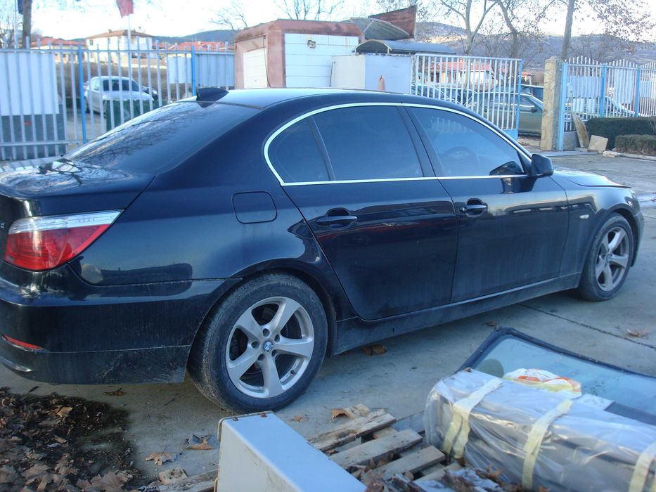 БМВ / BMW E60 face 520D 177 коня 2010г