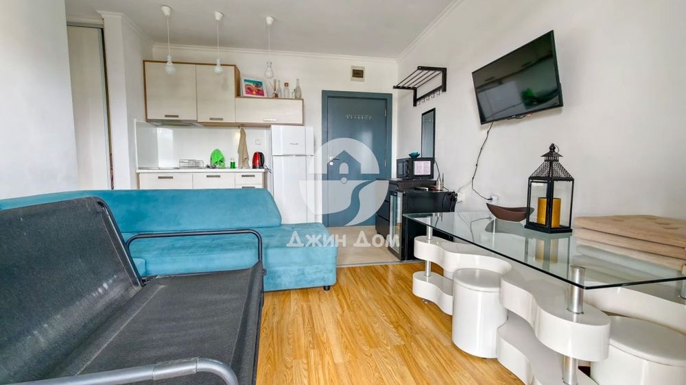 Продава се Двустаен апартамент в к.к. Слънчев бряг - 63 кв.м за 866 €/кв.м - Снимка #2