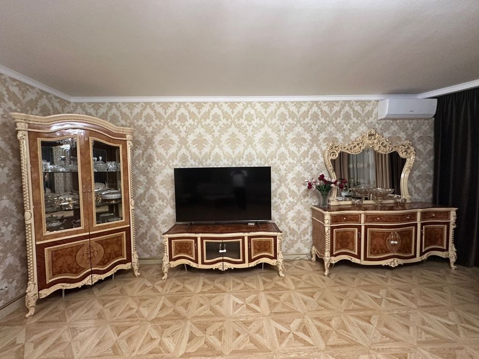 Мебельный гарнитур Малайзия